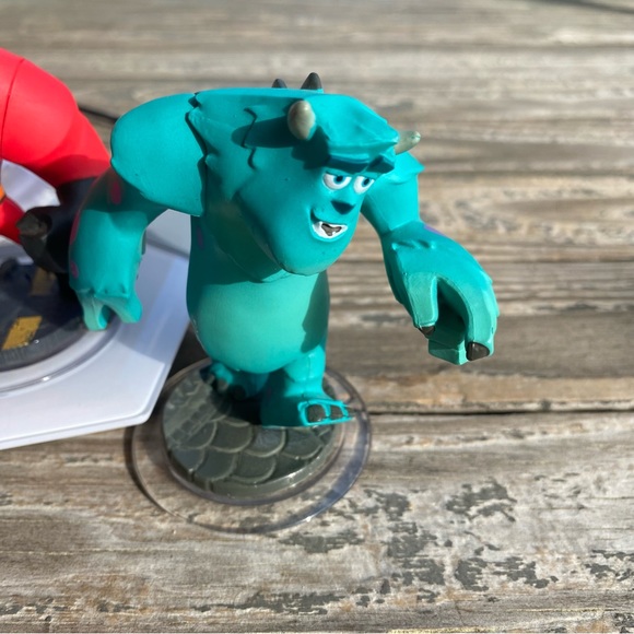 Disney Infinity starter pack for Xbox - Picture 3 of 5